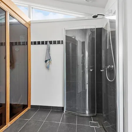 Holiday home 3 Bedroom Lovely In *
