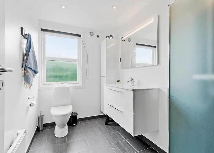 3 Bedroom Lovely In