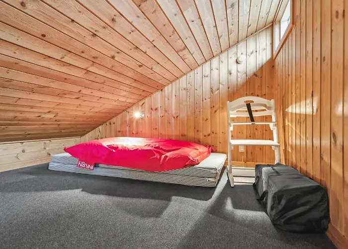 3 Bedroom Lovely In